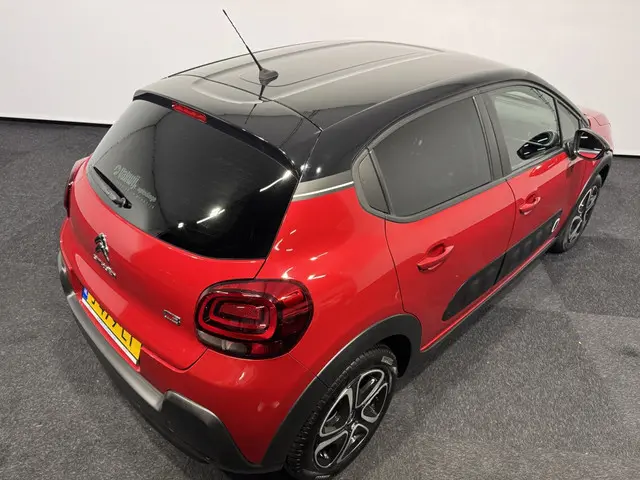 Citroën C3 PureTech 83 Business 2020 Benzine 12