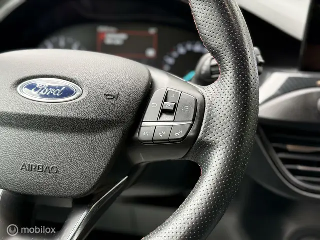 Ford Focus 1.0 EcoBoost ST Line | Carplay | PDC | 2020 Benzine 27