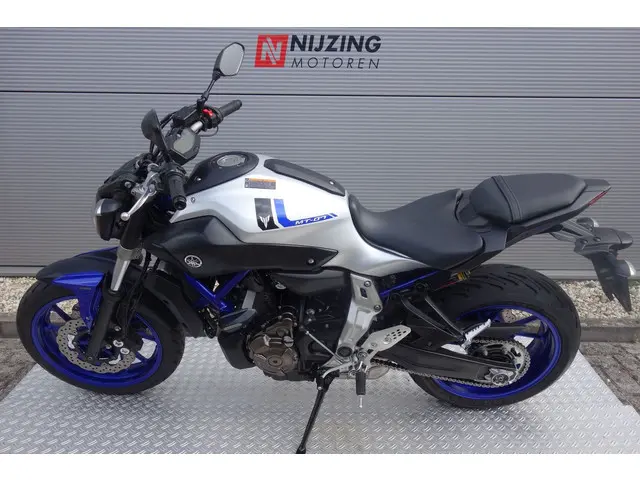 Yamaha MT 07 ABS 2016 Benzine 15