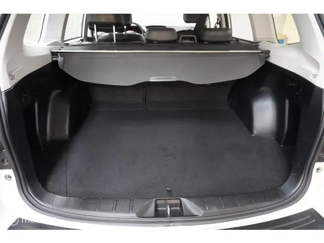 Subaru Forester 2.0 Nagano 2015 Benzine 29