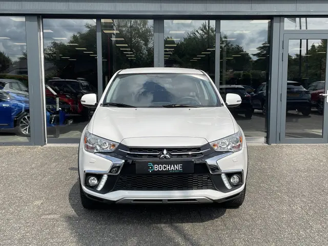Mitsubishi ASX 1.6 Cleartec Connect Pro+ 2019 Benzine 15
