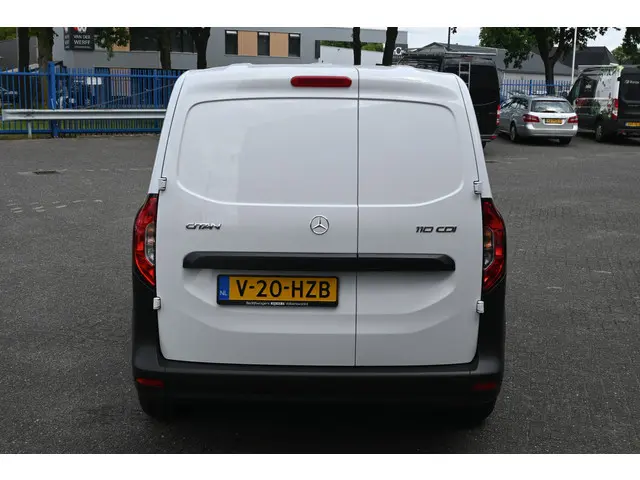 Mercedes-Benz Citan 110 CDI L1 Pro 2023 Diesel 9