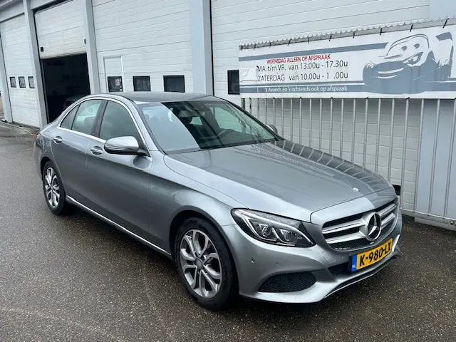 Mercedes-Benz C-Klasse 200 Prestige 2015 Benzine 11