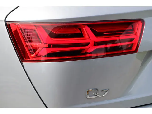 Audi Q7 3.0T Quattro 2017 Benzine 28