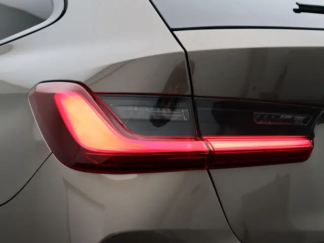 BMW M3 Touring 2023 Benzine 10