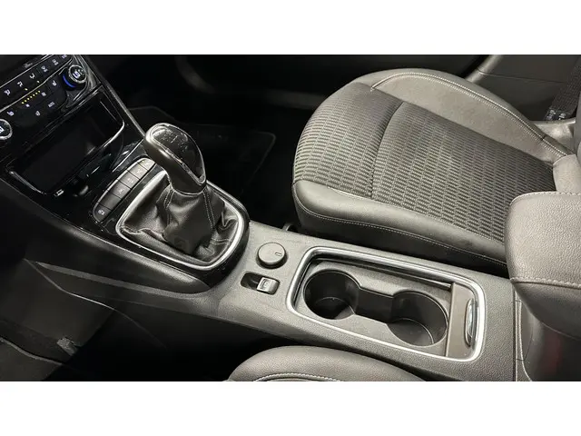 Opel Astra Sports Tourer 1.2 Design & Tech 2021 Benzine 33
