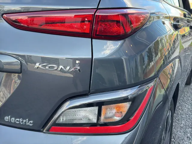 Hyundai Kona EV Comfort 64 kWh 2022 Elektrisch 27