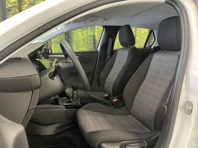 Opel Corsa 1.2 Edition 2022 Benzine 9
