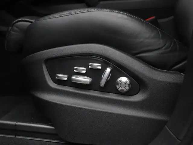 Porsche Cayenne 3.0 E-Hybrid 2020 Hybride Benzine 16