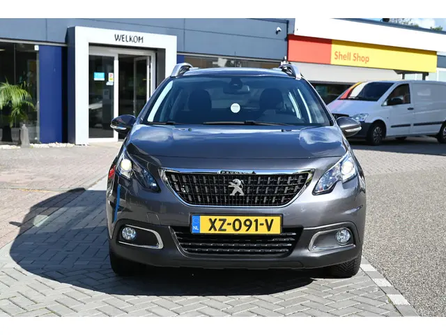 Peugeot 2008 3