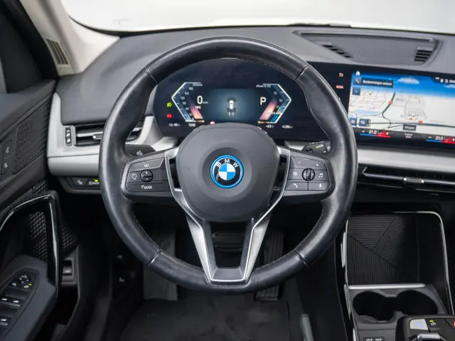 BMW iX1 xDrive30 2023 Elektrisch 7