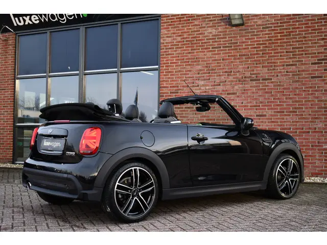 MINI Cooper Cabrio Mini 1.5 136pk aut 2021 Benzine 32