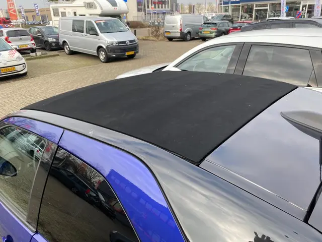 Toyota Aygo X 1.0 VVT-i S-CVT Envy cabriolet 2022 Benzine 7