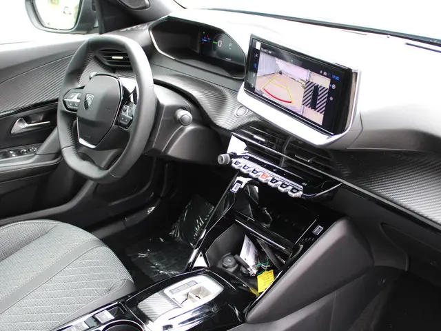 Peugeot e-2008 EV Allure 50 kWh 2025 Elektrisch 11