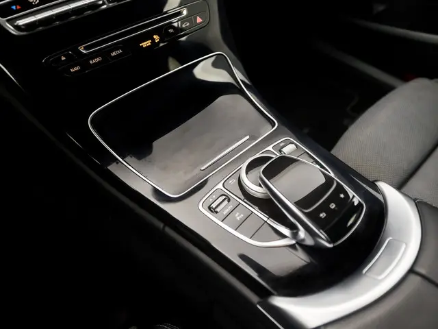 Mercedes-Benz C-Klasse Estate 180 Sport 2015 Benzine 11