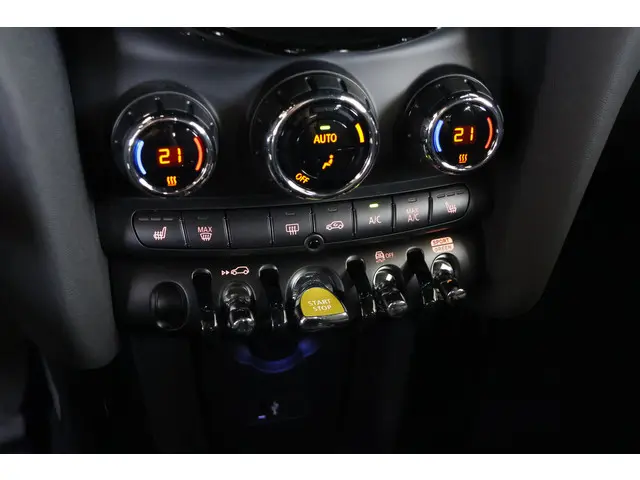 MINI Electric Mini MINI Electric 33 kWh 2022 Elektrisch 18
