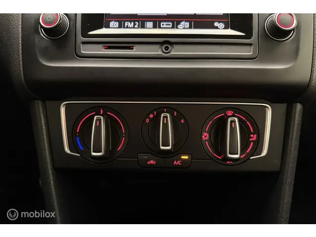 Volkswagen Polo 1.2 TSI Comfortline 2015 Benzine 19