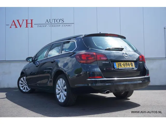 Opel Astra Sports Tourer 1.4 Turbo Sport + 2014 Benzine 4