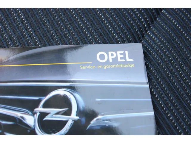 Opel Crossland X 1.2 Turbo 120 Jaar Edition 2020 Benzine 27