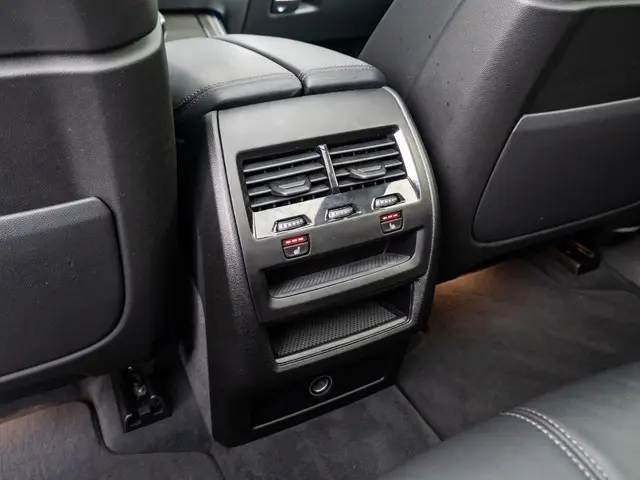 BMW X5 xDrive45e 2021 Hybride Benzine 15