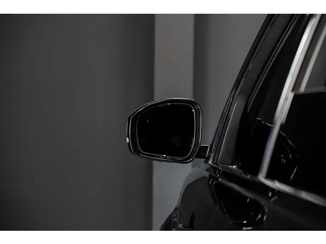 Land Rover Range Rover Sport 5.0 V8 SC SVR 2020 Benzine 30