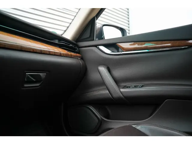 Maserati Quattroporte 3.0 S Q4 2013 Benzine 19