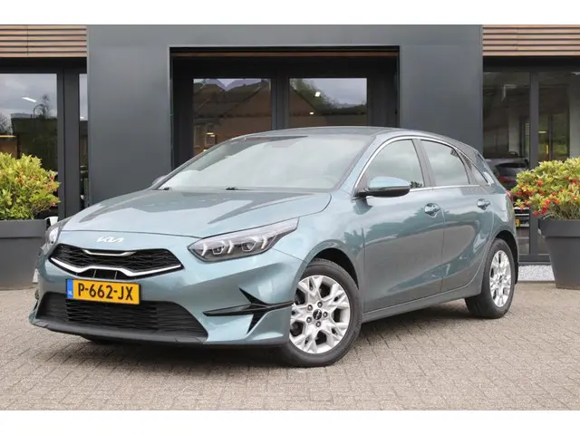 Kia Ceed Ceed 1.0 T-GDi DynamicLine 2022 Benzine