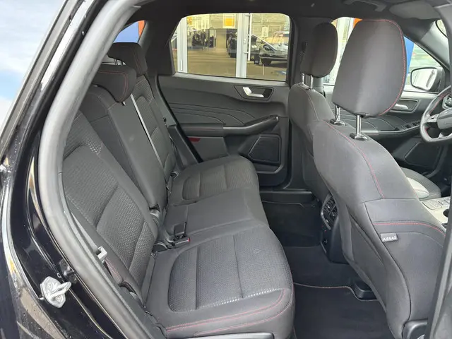 Ford Kuga 2.5 PHEV ST-Line 2023 Hybride Benzine 31