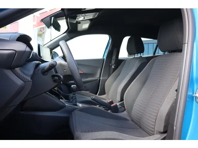 Peugeot 2008 1.2 PT 130 PK VISION-PACK 2023 Benzine 6