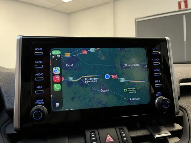 Toyota RAV4 2.0 VVT-iE Business 2022 Benzine 22