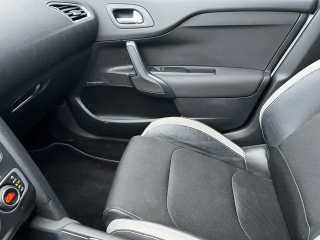 Citroën DS4 1.6 VTi So Chic 2015 Benzine 26