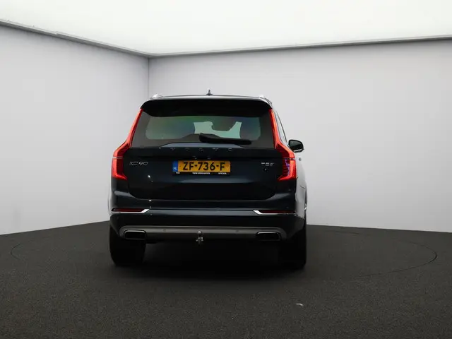Volvo XC90 T5 250PK AWD Inscription 2019 Benzine 25
