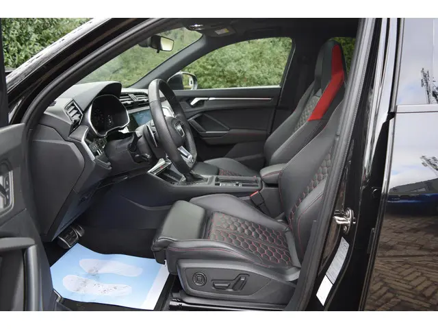 Audi RSQ3 Sportback 2022 Benzine 14