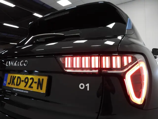 Lynk & Co 01 1.5 PHEV !NIEUW! 2025 Hybride Benzine 37