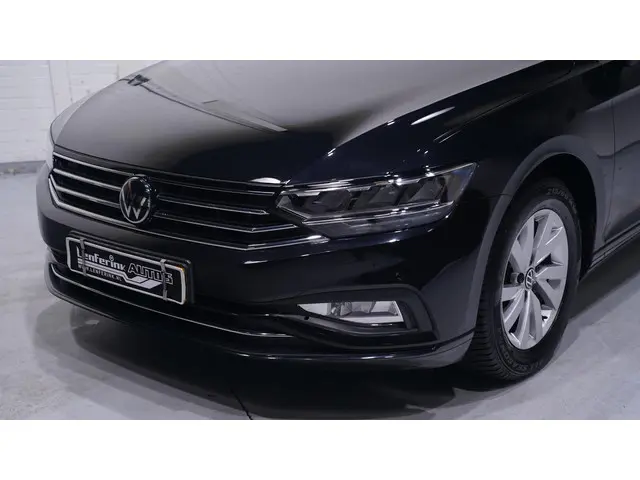 Volkswagen Passat Variant 1.5 TSI Business 2022 Benzine 10
