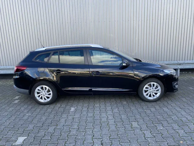 Renault Mégane Estate 1.2 TCe Limited 2015 Benzine 10