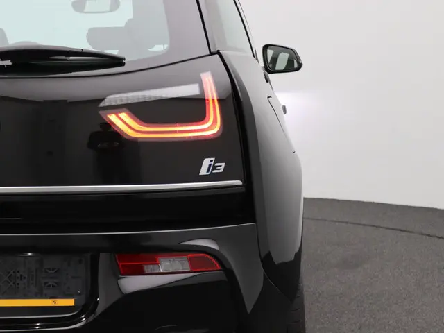 BMW i3 Basis 120Ah 42 kWh 2019 Elektrisch 18
