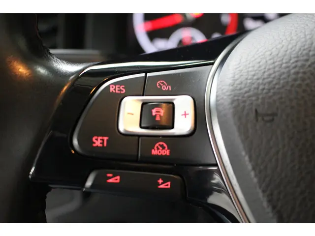 Volkswagen Polo 1.0 TSI Comfortline 2021 Benzine 13