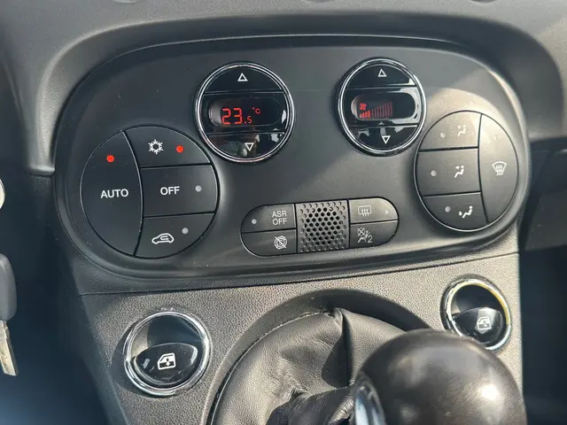 Fiat 500 0.9 TwinAir Turbo Sport 2016 Benzine 24