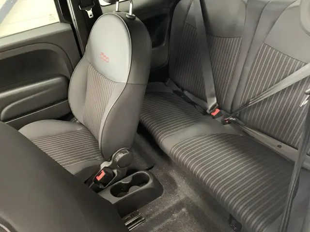 Fiat 500C 0.9 TwinAir Turbo 120TH Edition 2019 Benzine 8