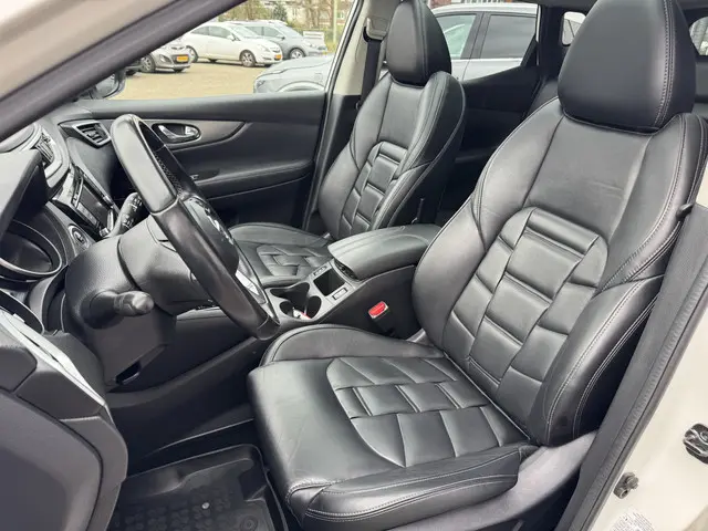 Nissan QASHQAI 1.3 DIG-T Premium Edition 2021 Benzine 18