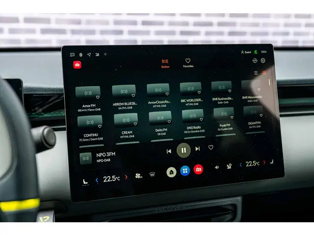 Lynk & Co 02 More 66 kWh 2026 Elektrisch 21