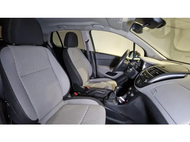 Chevrolet Trax 1.6 LS 2015 Benzine 3