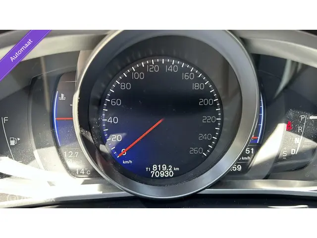 Volvo V40 1.5 T3 Polar+ Sport 2019 Benzine 6