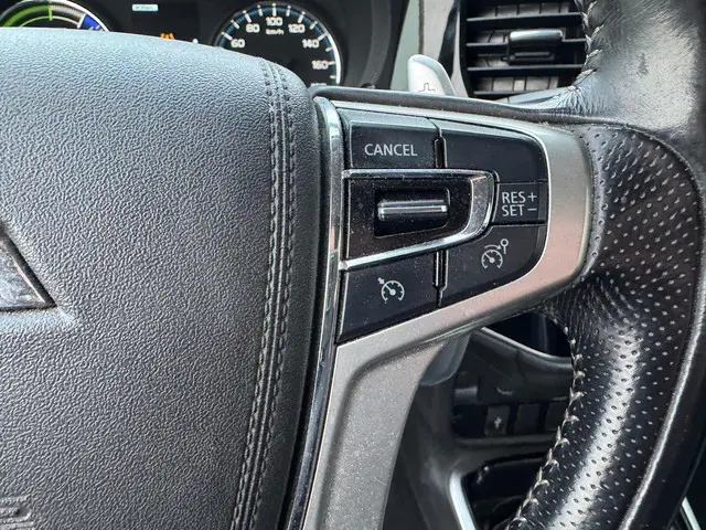 Mitsubishi Outlander 2.4 PHEV Pure 2018 Hybride Benzine 14