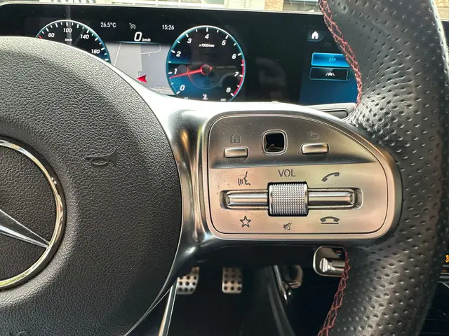 Mercedes-Benz CLA 180 AMG Premium Plus 2019 Benzine 20