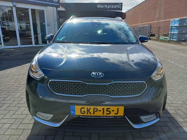 Kia Niro 1.6 GDi Hybrid BusinessLine 2017 Hybride Benzine 8