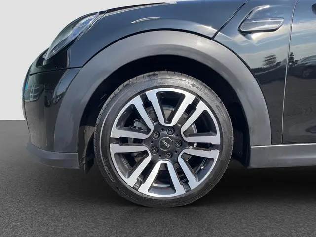 MINI One Mini 1.5 5d Yours 2021 Benzine 28