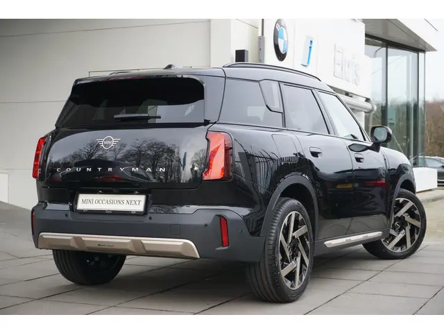 MINI Countryman C Aut. 2024 Benzine 2