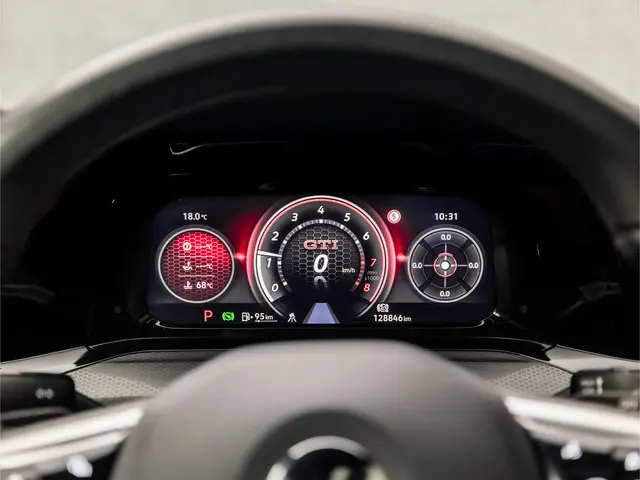 Volkswagen Golf 2.0 TSI GTI 2020 Benzine 20